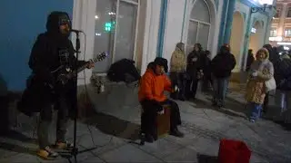 Уличные музыканты Питер гр. Дешёвые Драмы на Невском 23 января ч4 - Фраер