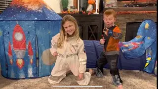 Space themed pop up rocket ship with tunnel and ball pit- so fun & cute! Amazon product reviews
