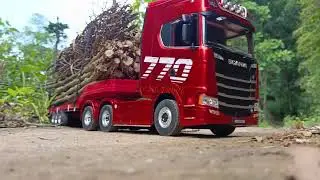 RC Truck Scania 770S Overload Test 🚛💥 | Heavy Wood Load from Farm