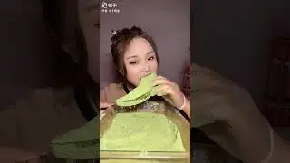 🤍&bull;Jiabao15900 MOON SHAPED FOAM ICE COVERED IN MATCHA POWDER ONLY BITES COMPILATION&bull;🤍