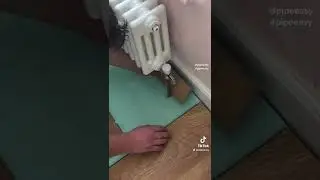 🤔 КАК обойти эти радиаторные трубы 😎&hellip; #teirnanmccorkell #howto #diy #flooring #tips