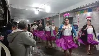 INDITAS VIRGEN MILAGROSA DEL CHOTE AUN COSTADO DE LA CRUZ ROJA HUEJUTLA HGO.