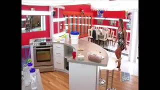 Big Brother Canada 2 - Allison enters the house and sits on everything