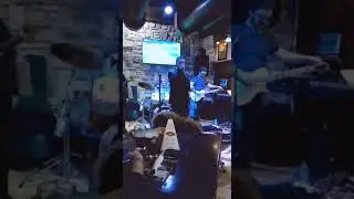 MaxZero band