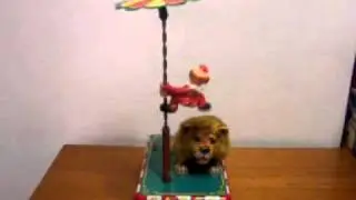 Clown & Lion Vintage Tin Toy Japan