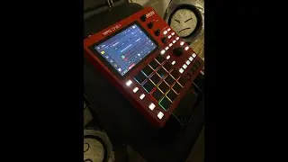 Как Akai