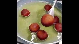 Suji se Gulab Jamun banane ki recipe#trending #viral #food #gulabjamun #foodie 