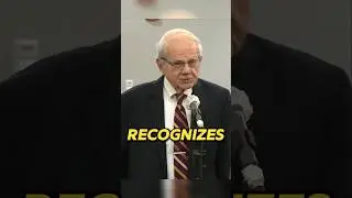 The judge recognized his old friend in court 😨