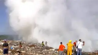 Humo por Incendio vertedero Moca afecta m&aacute;s de 30 personas, recibieron asistencia m&eacute;dica