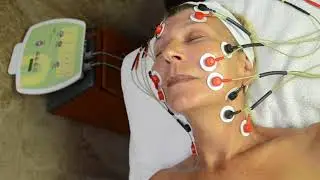 Микротоковая терапия для лица на Манхэттене, штат Нью-Йорк | Лучшие процедуры по уходу за лицом в Нью-Йорке