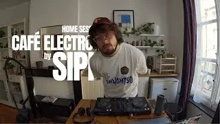 House music mix on a Sunday morning in Brussels
