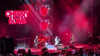 Joan Jett And The Blackhearts - Cherry Bomb (Runaways song, live in Mansfield, MA 8/23/25)