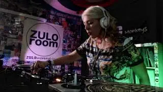 Dj Sandy Love (Zulo Room)