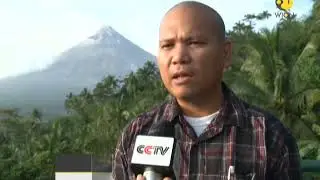 Philippines volcano alert raised