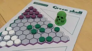 Green Skull - how to setup play and review two player abstract strategy board game * Amass Games *