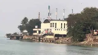 Dag 12 - Hoogly River - mod Belur Math templet