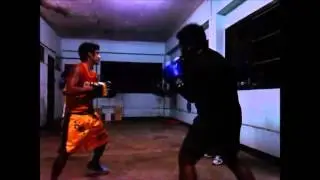 Focus Mitts Training 1( EXCON (extreme conditioning) BOXING GYM )