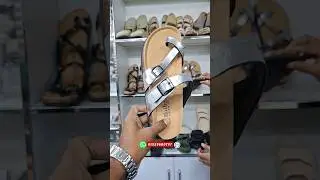 মেয়েদের নতুন জুতা
