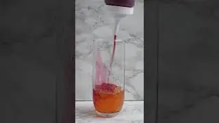 Bubble Tea recipe idea - peach boba with raspberry sirup auf green tea