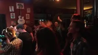 Newtonz - Let Go