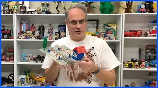What will help with the LEGO clutter? Plus LEGO Set 7834