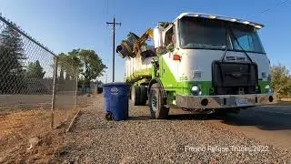 Mid Valley Disposal's Heil STARR CoCollector Garbage Truck!