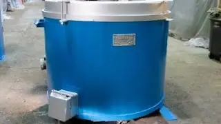Used 900 Lbs Baker Furnace Melting Crucible Natural Gas Furnace No 4232