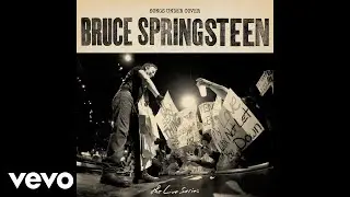 Stayin' Alive (Live at Brisbane Entertainment Centre, Brisbane, AU - 02/26/2014 - Official Audio)