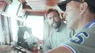 Iv&aacute;n Espinosa y el mejillonero Marcos