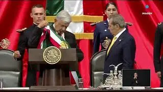 Pe&ntilde;a Nieto entrega la banda presidencial a L&oacute;pez Obrador | Toma de posesi&oacute;n