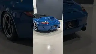 Porsche 911 Speedster exhaust and rev