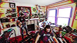 Papadosio - Mr Turtle's Cloud Kingdom - Living Room Live