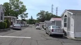 Walk with me thru Edison Mobile Estates, Edison, New Jersey www.MyHomeInEdison.com