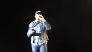 Luke Bryan - Spangler Farms/Signing Little Girls Cast - Farm Tour 2016 - Monroeville, Indiana