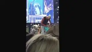 The big revival tour Kenny Chesney 8/6/15