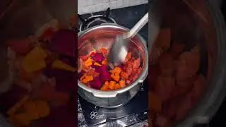 Tomato soup❤️.  #viralvideo #food #tomatosoup #winterrecipe #healthy #soup #shevy