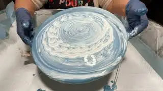 Monochromatic Cloud Pour