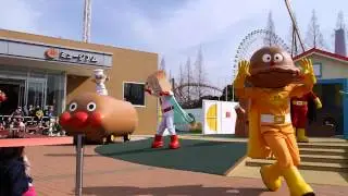 アンパンマンショーに、走るアンパンマンごうが登場【長島温泉】