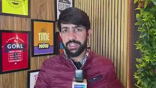KASHMIRIYAT Zindabad : cab driver from pehlagam set an example of Honesty