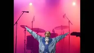Dan Bowie (The Time Traveller Tour): Jackson 5 Medley 