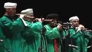 Master Musicians of Jajouka led by Bachir Attar: CCB 2007.03.31 ghaita