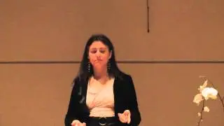 Dr. Mia Kalef - 