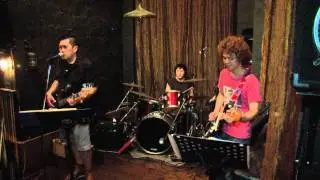 Reload 樂團 Performing 