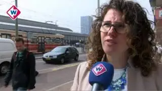 Tramchauffeurs en trambestuurders HTM toeteren en klingelen voor betere cao