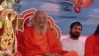 Human Body is a Holy Temple, Don't pollute it with non-vegetarian food | Swami Chaturanand Maharaj