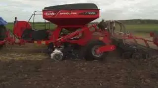 02  Agreg upraw siewny KUHN Speedliner C 3000