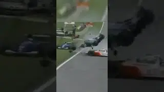 Jos Verstappen and Eddie Irvine Cause Huge Crash 😯