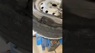 Resone tyre blast 💥 #shorts #youtube #ytshort #automobile #shortsfeed #blast #tyre #car