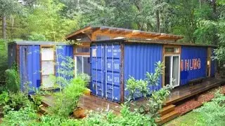 Artist&rsquo;s Shipping Container Home and Studio
