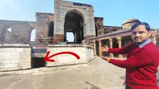 Sultan Ghari Tomb : Delhi 
